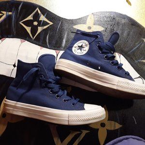chuck taylor converse